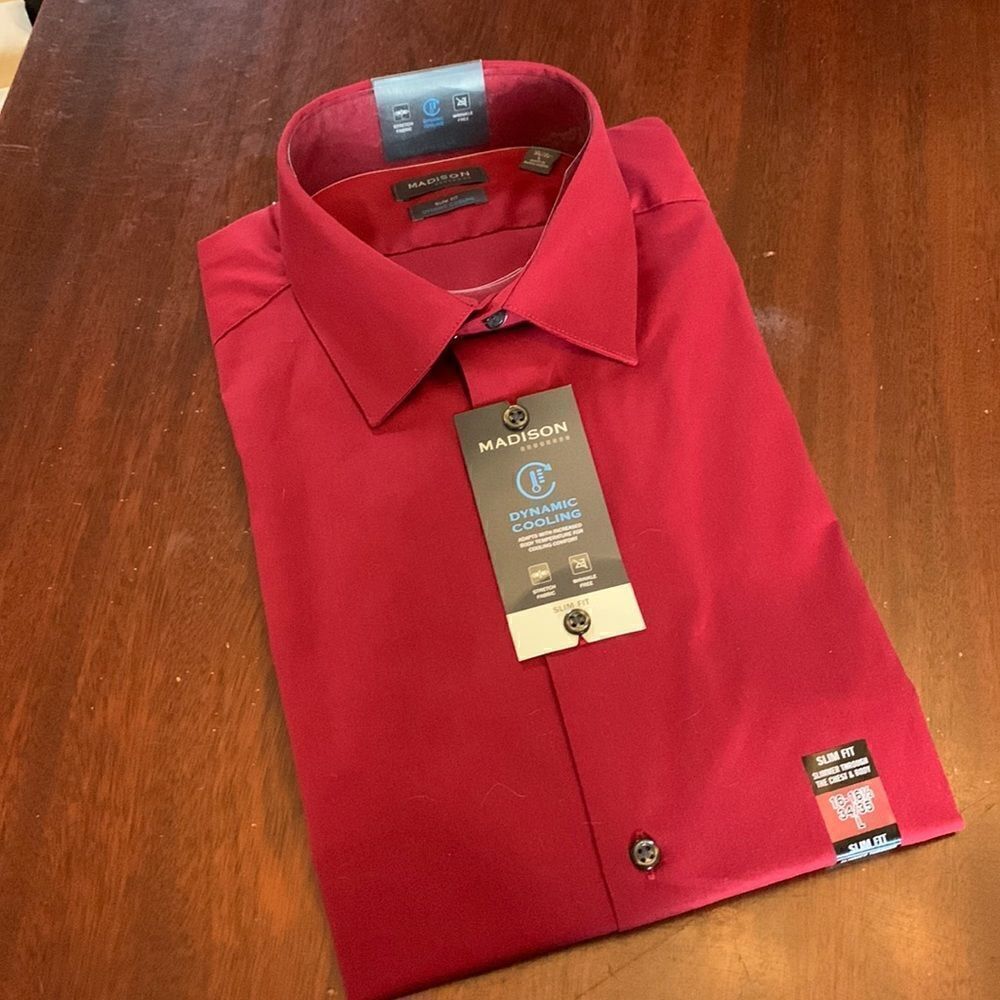 Madison wrinkle free slim fit long sleeve collared shirt Size 16-161/2 34/35 NWT
